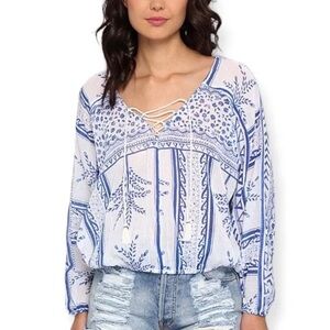 Free People. Women’s. Size S. Blue and White Patterned Blouse